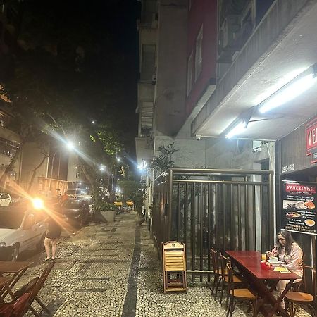 Copacabana / Lema, A Uma Quadra Da Praia リオデジャネイロ エクステリア 写真